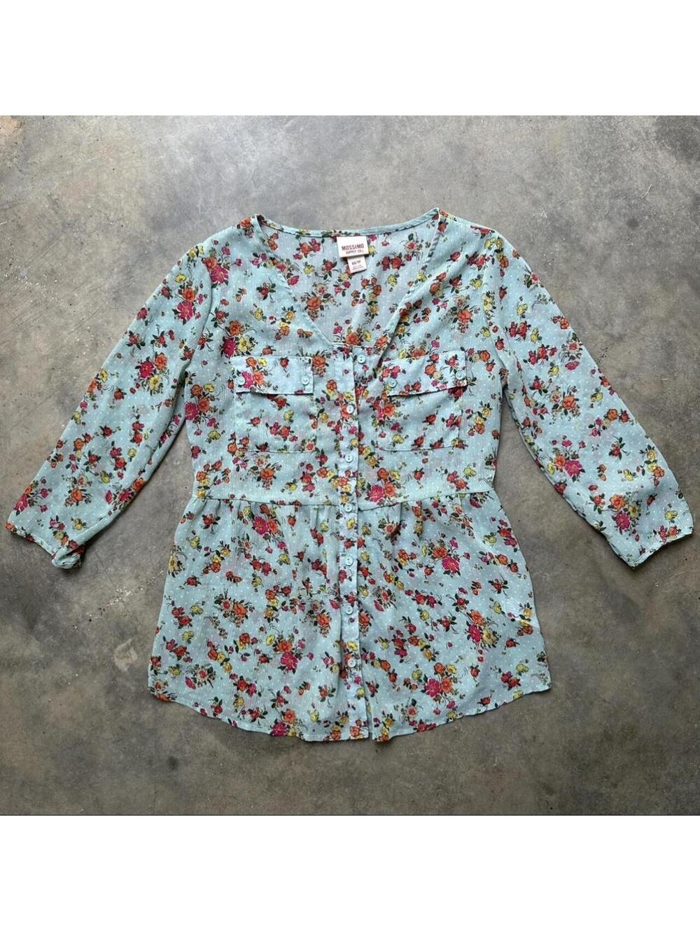 Mossimo blue floral button up blouse with pockets in XS #cottagecore #fairycore